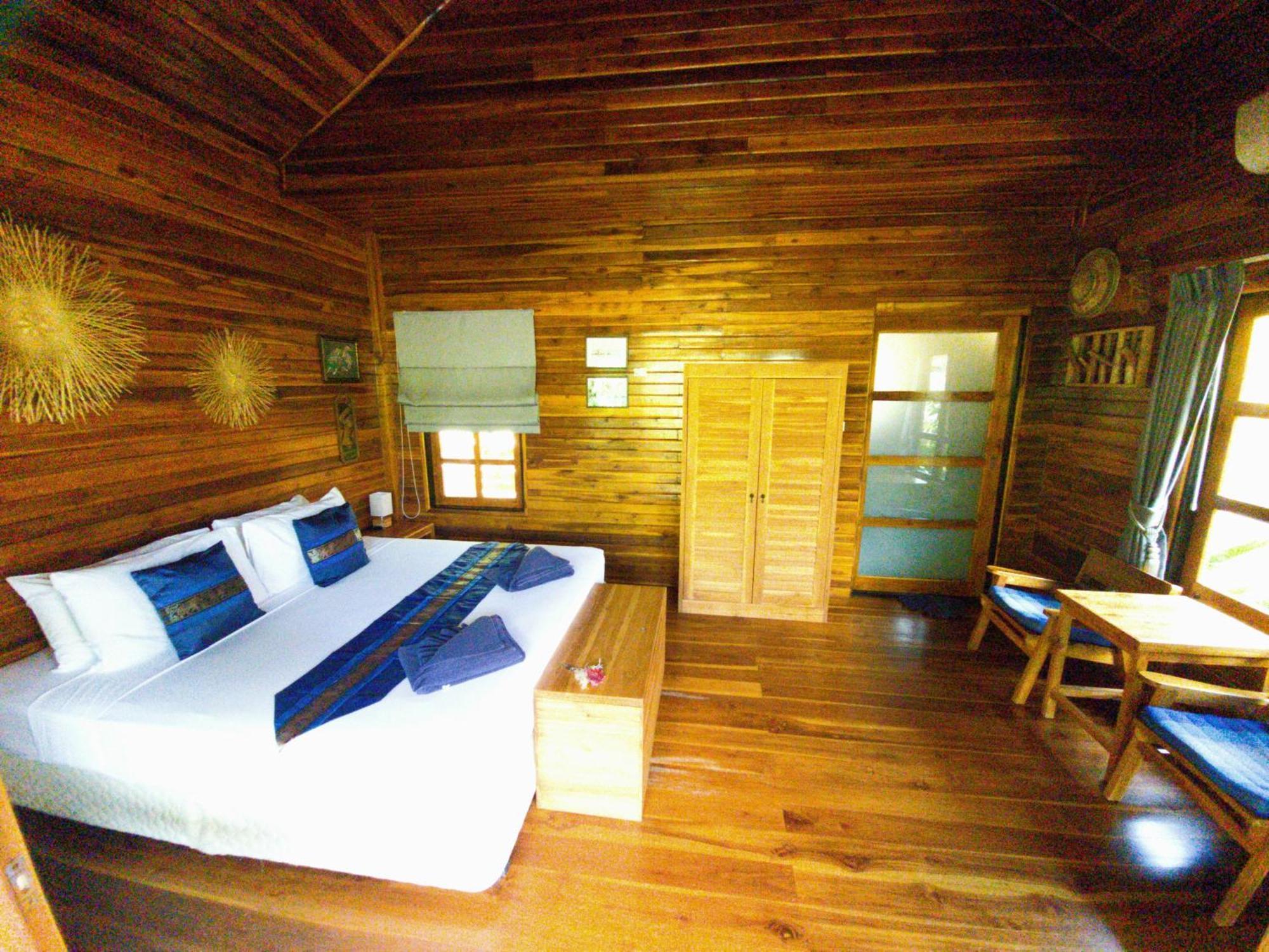 Samui Blue Bird Bed & Breakfast Mae Nam Bilik gambar